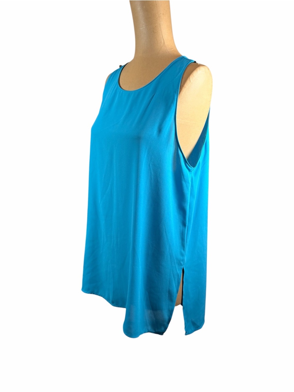 LUSH Blue Lightweight Sheer Tank with Keyhole Back